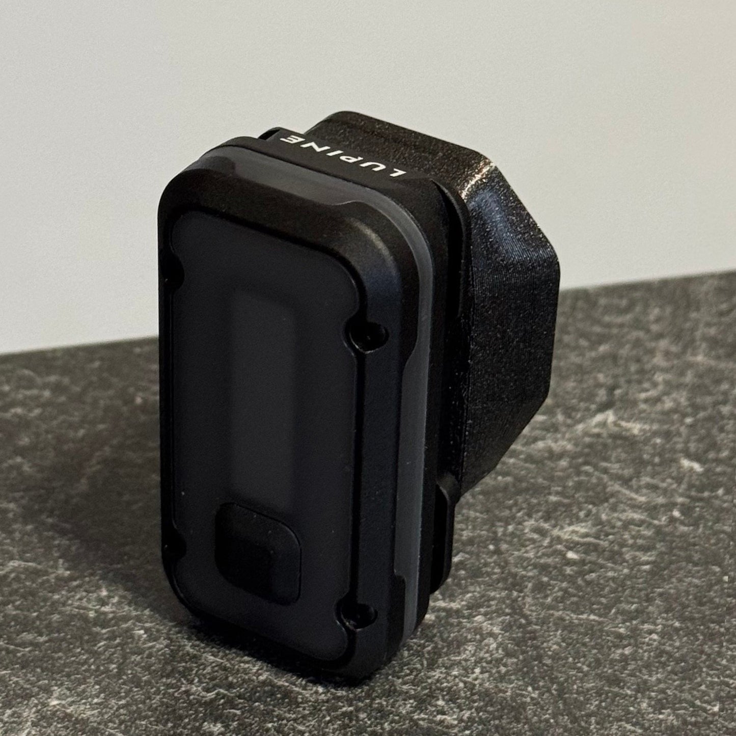 Lupine Rotlicht Pro auf Garmin Adapter